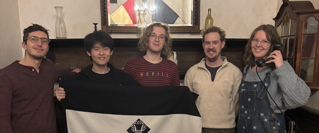 A picture of the research team of the computational cel 
        fate lab led by Federico Bocci